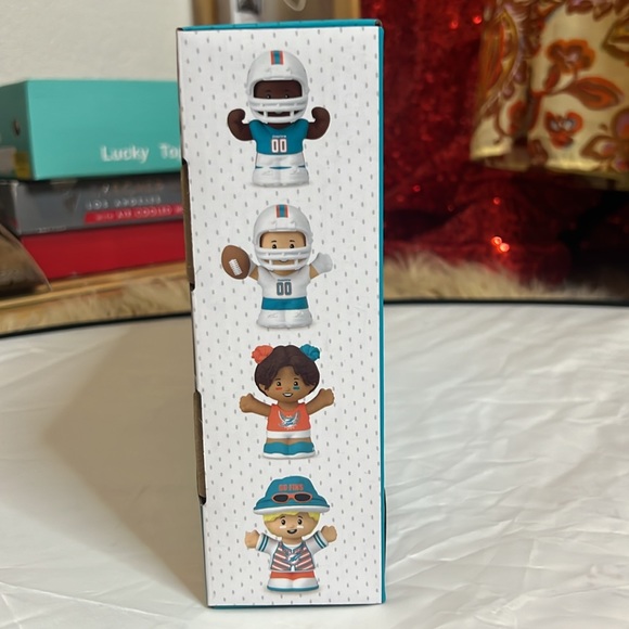 Little People Collector Set - NFL Miami Dolphins (NIB) - Picture 3 of 6